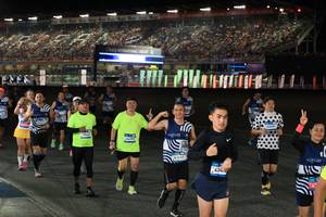 BIB: 
                            <button type="button" onclick="openModal(23796056)" class="btn btn-primary btn-sm float-right btn-popup" data-toggle="modal" data-target=".modal-high-quality">
                        <i class="fas fa-shopping-cart"></i> Add to Cart
                    </button>
                                            <button type="button" onclick="isThisMe(23796056, true)" class="btn btn-success btn-sm float-right btn-popup btn-isme hidden" data-toggle="tooltip" data-placement="bottom" title="นี่คือรูปของคุณใช่ไหม คลิกที่นี่เพื่อเอาเข้าอัลบั้ม">
                        <i class="fas fa-plus"></i> Add to album
                    </button>
                    <button type="button" onclick="isThisMe(23796056, false)" class="btn btn-warning btn-sm float-right btn-popup btn-isnotme hidden">
                        <i class="fas fa-ban"></i> Remove from album
                    </button>